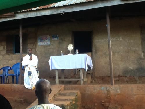 Adoration of the Blessed Sacrament in Igbo Ologun