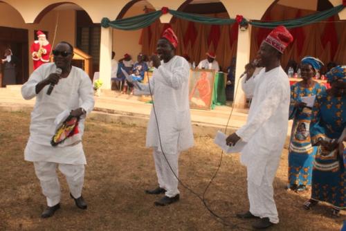 OYO DEANERY CWO CAROLS