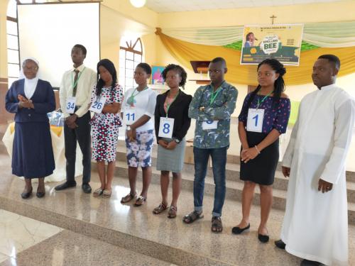 The finalist with the Youth Chaplain, Fr Philip Onifade and Diocesan Coordinator, Sr Elizabeth Agwu