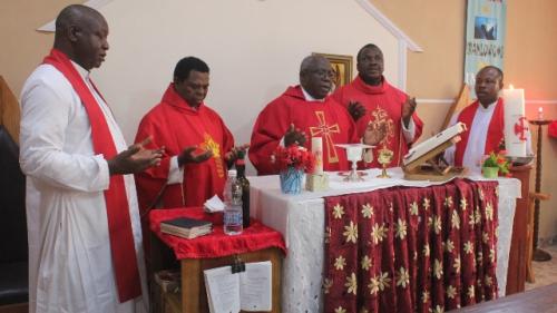 Consecration at the Mass organized by Bishop Badejo on behalf of the Diocese for the Archbishop’s 25th Episcopal Ordination Anniversary at the Jubilee House Chapel, Oyo on Thursday, 14th May, 2020.